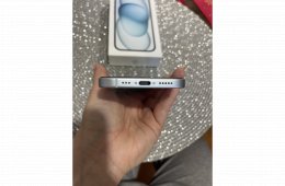 Makulátlan iPhone 15 128 GB kék