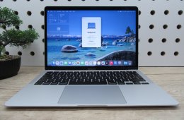 Apple MacBook Air 13” (2020, M1) – Megkímélt, pehelykönnyű és villámgyors, akár 15 óra üzemidő – 8 GB RAM – 256 GB SSD – 3 hónap garancia