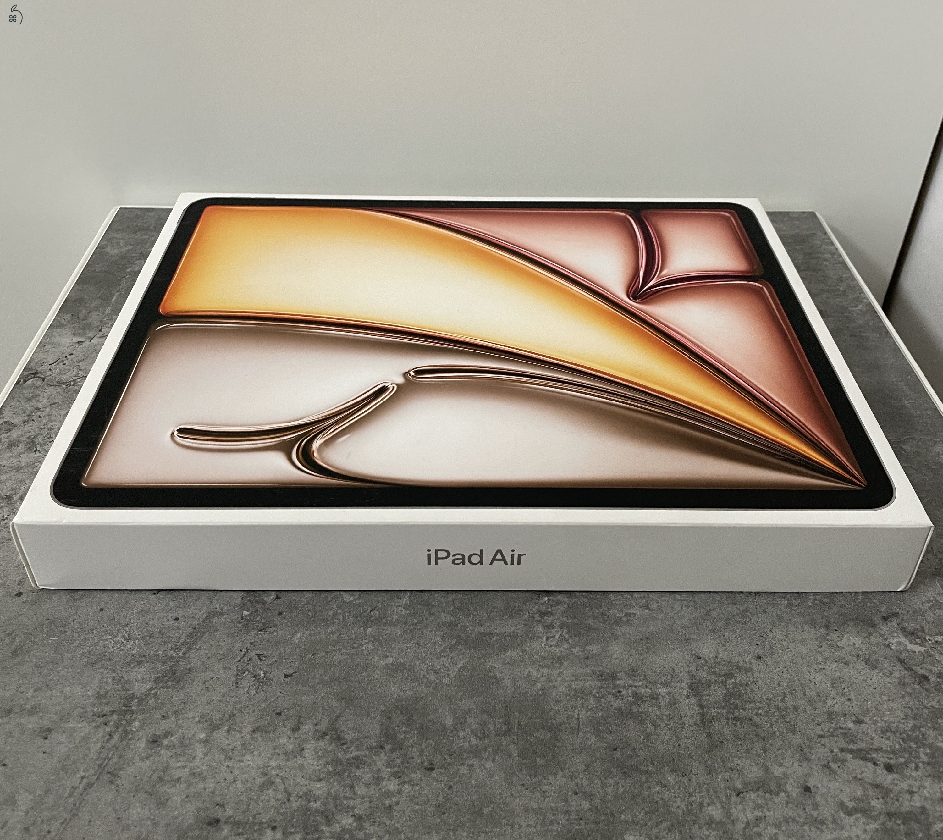 Új - Apple iPad Air 13