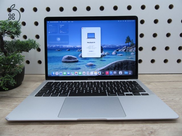 Apple MacBook Air 13” (2020, M1) – Megkímélt, pehelykönnyű és villámgyors, akár 15 óra üzemidő – 8 GB RAM – 256 GB SSD – 3 hónap garancia