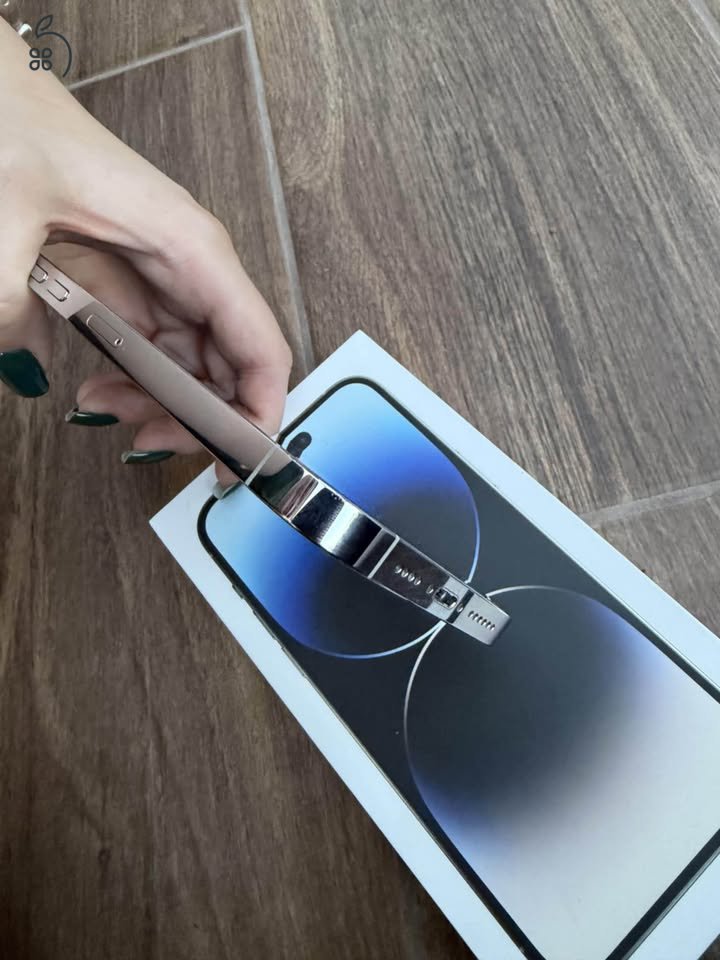 iPhone 14 Pro Max 128GB ezüst színű eladó!