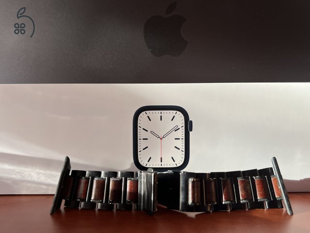 Apple Watch Series 7 - 45 mm Midnight Alu GPS