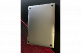MacBook Pro 16” (2019) 