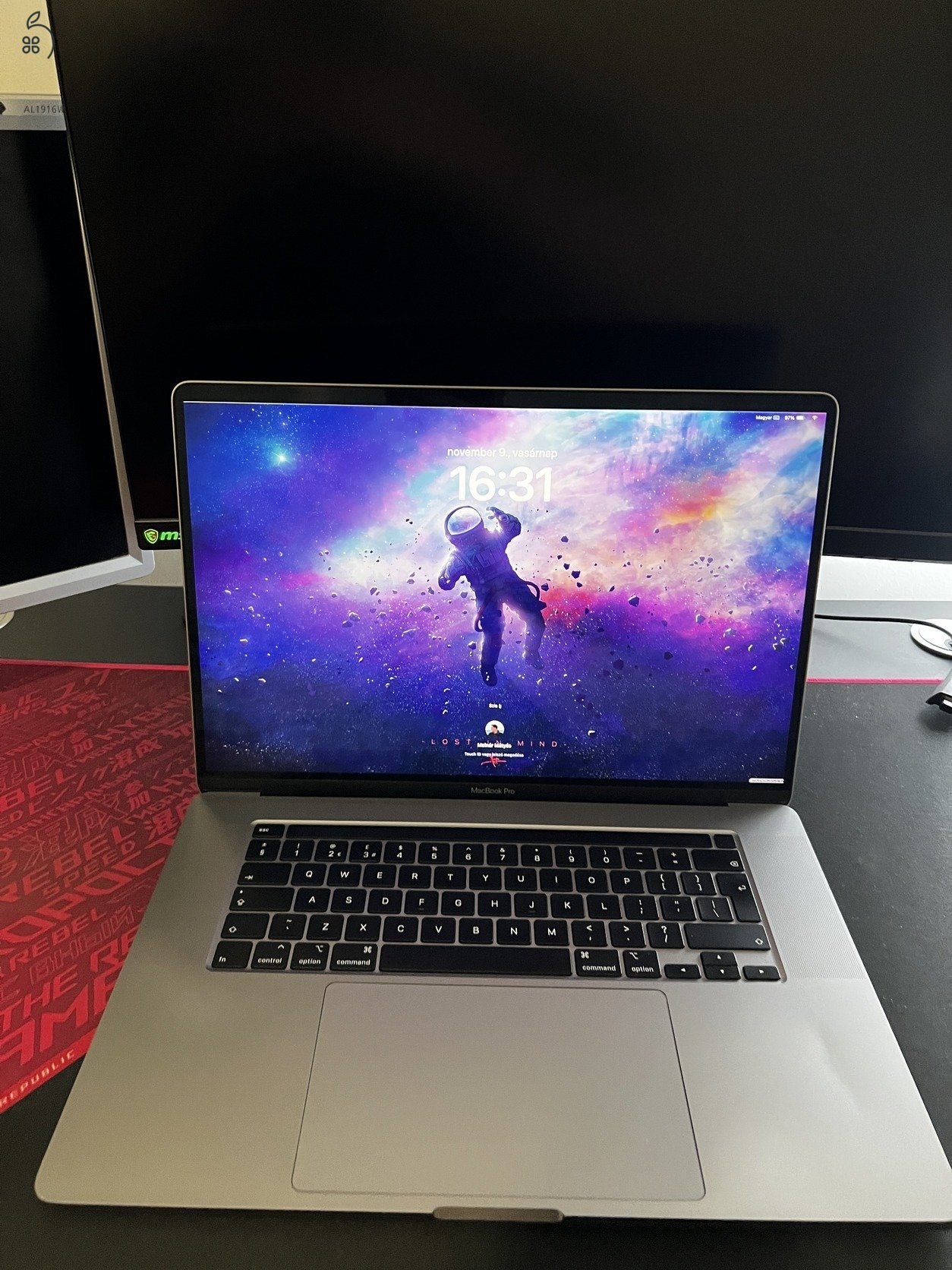 MacBook Pro 16” (2019) 