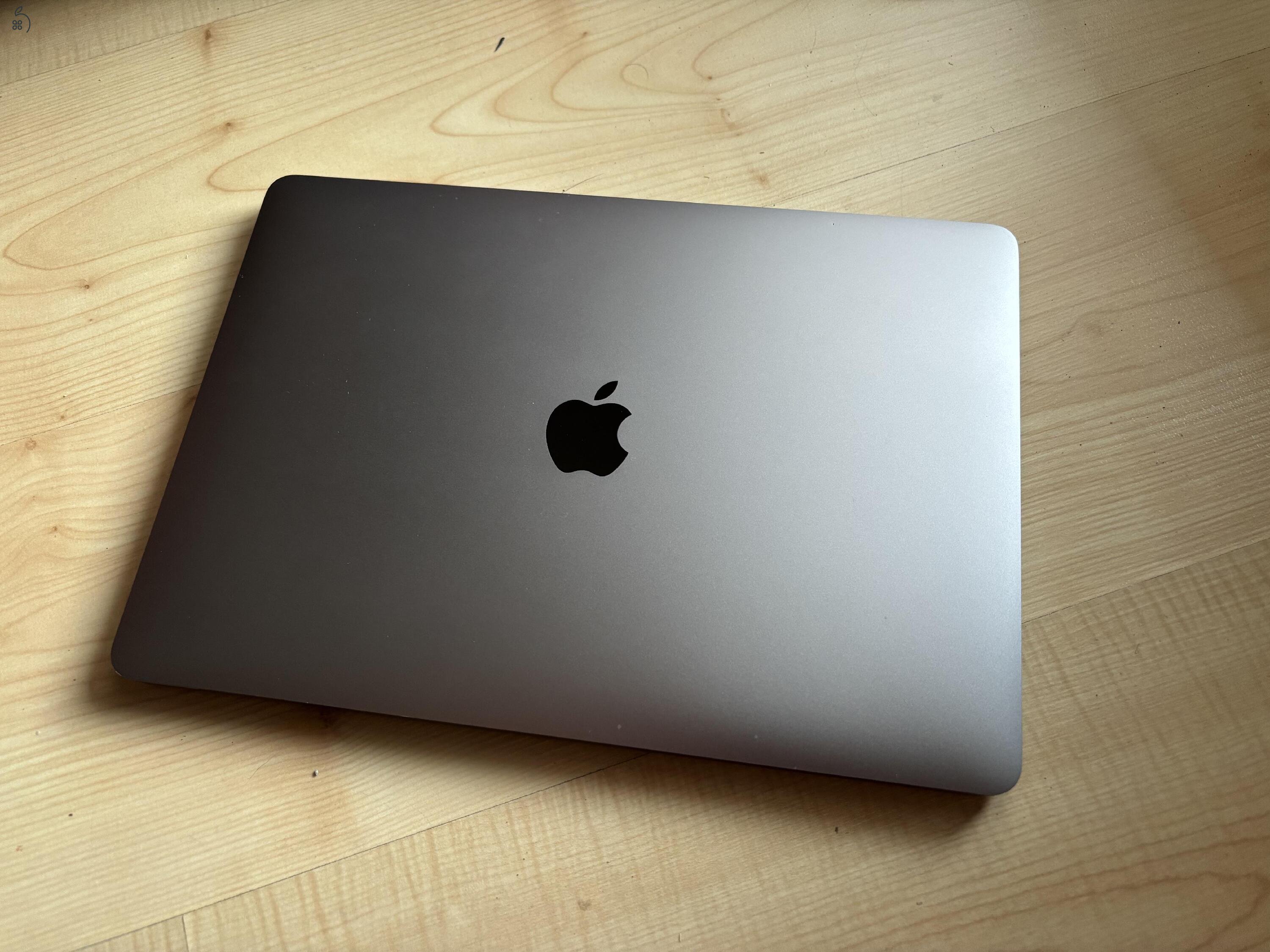 MacBook Pro (13