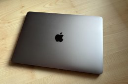 MacBook Pro (13
