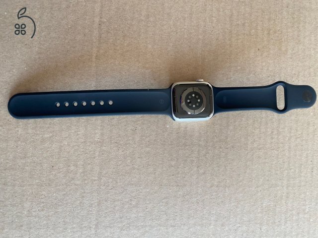 Apple Watch Series 8