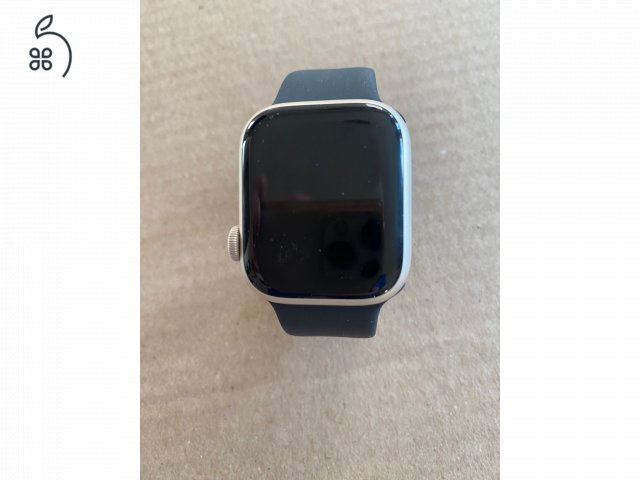 Apple Watch Series 8