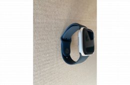 Apple Watch Series 8