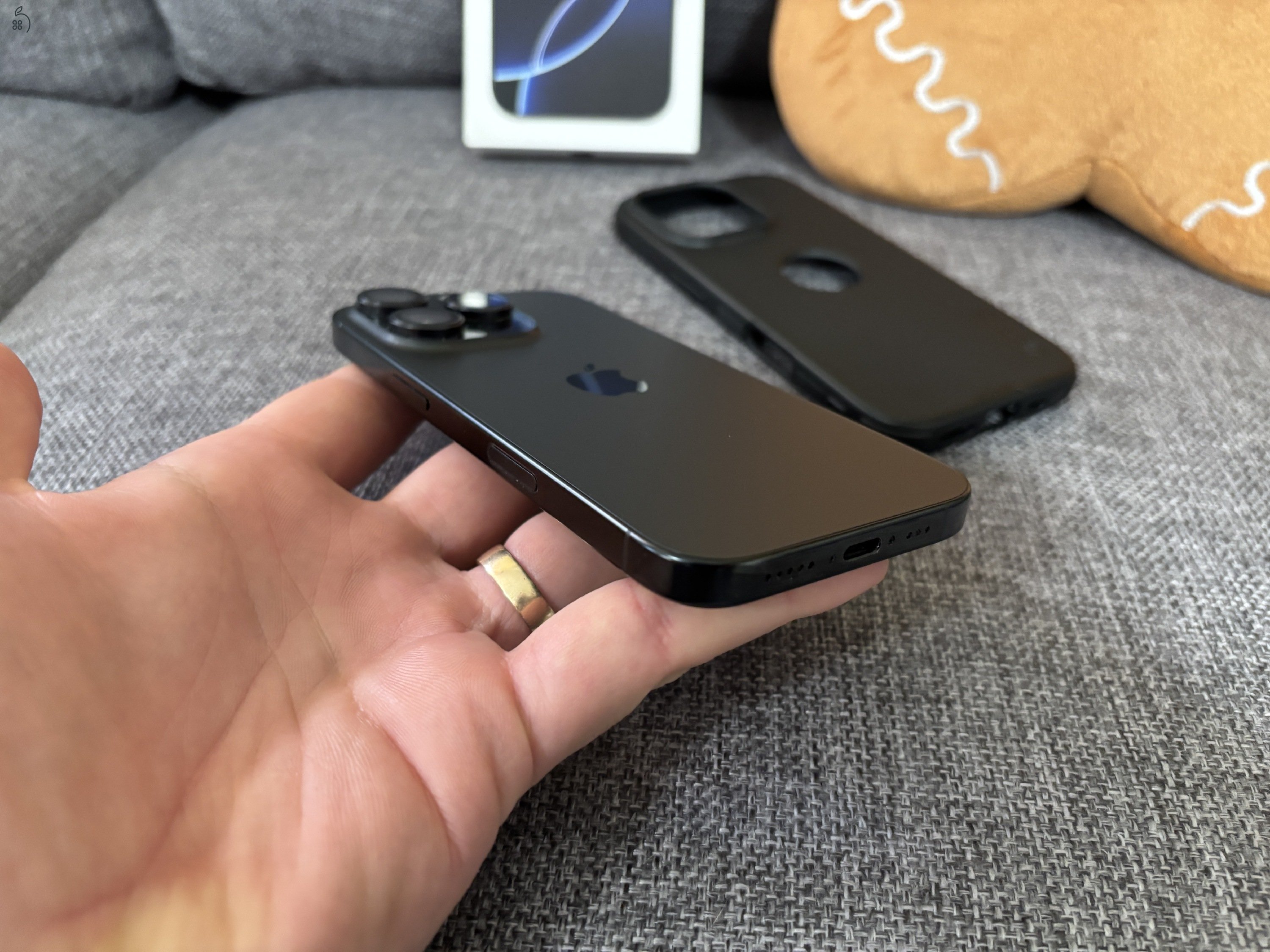 iPhone 16 Pro 128 GB hibátlan, garanciális