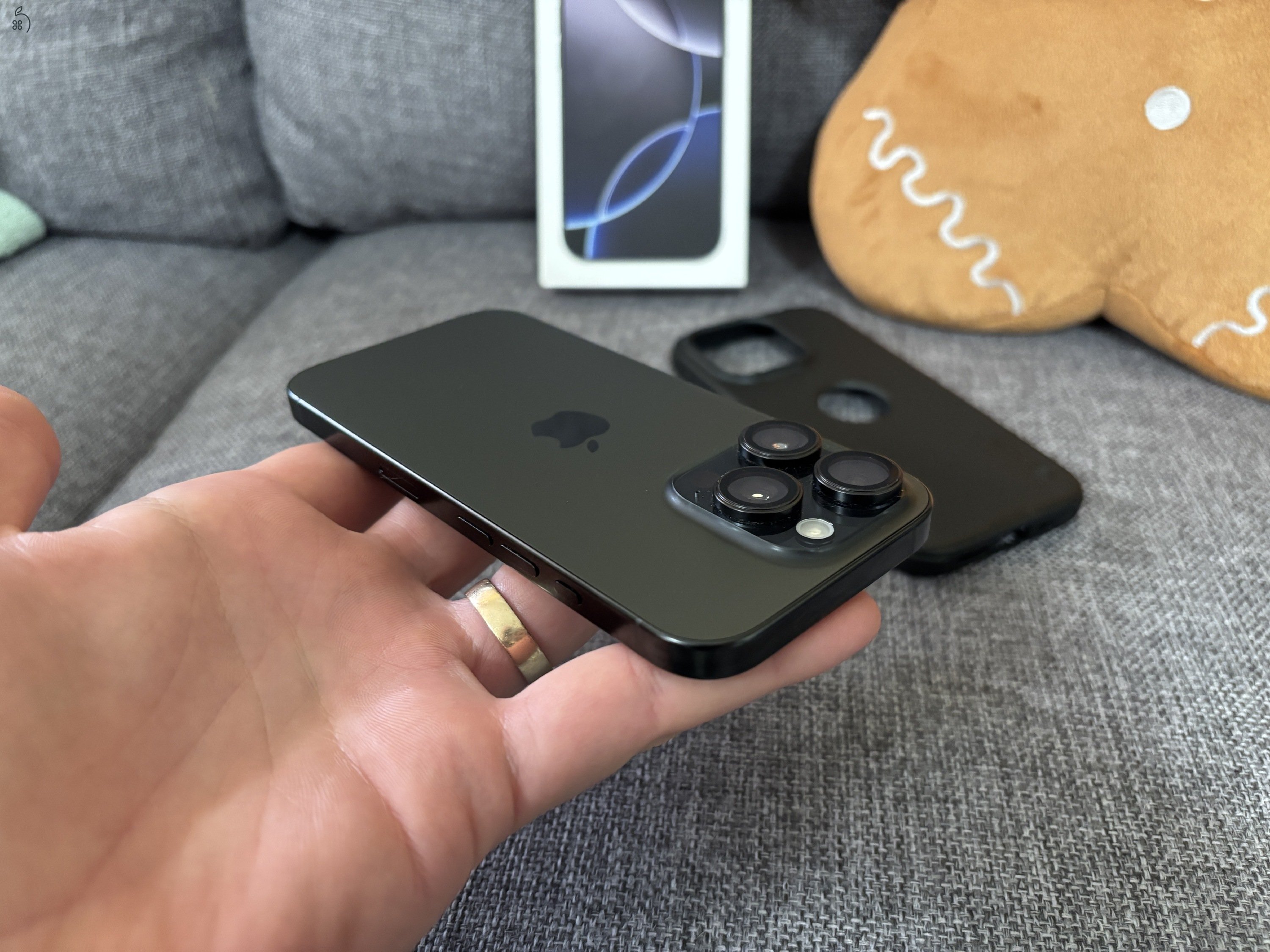 iPhone 16 Pro 128 GB hibátlan, garanciális