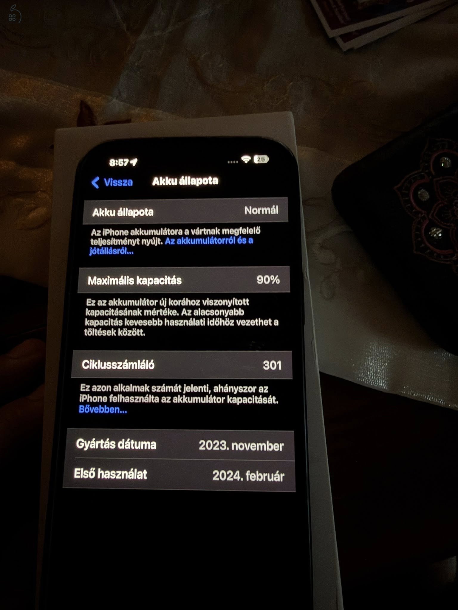 Eladó Iphone 15 Pro max natúr titán 256 Gb