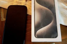 Eladó Iphone 15 Pro max natúr titán 256 Gb