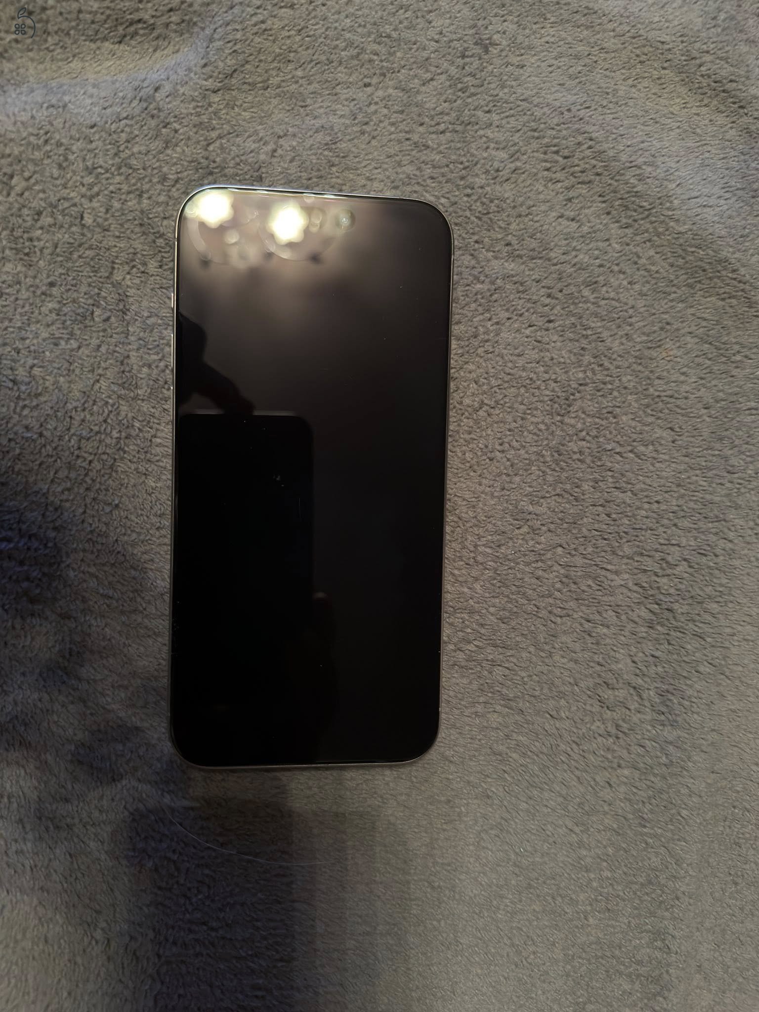 Eladó Iphone 15 Pro max natúr titán 256 Gb