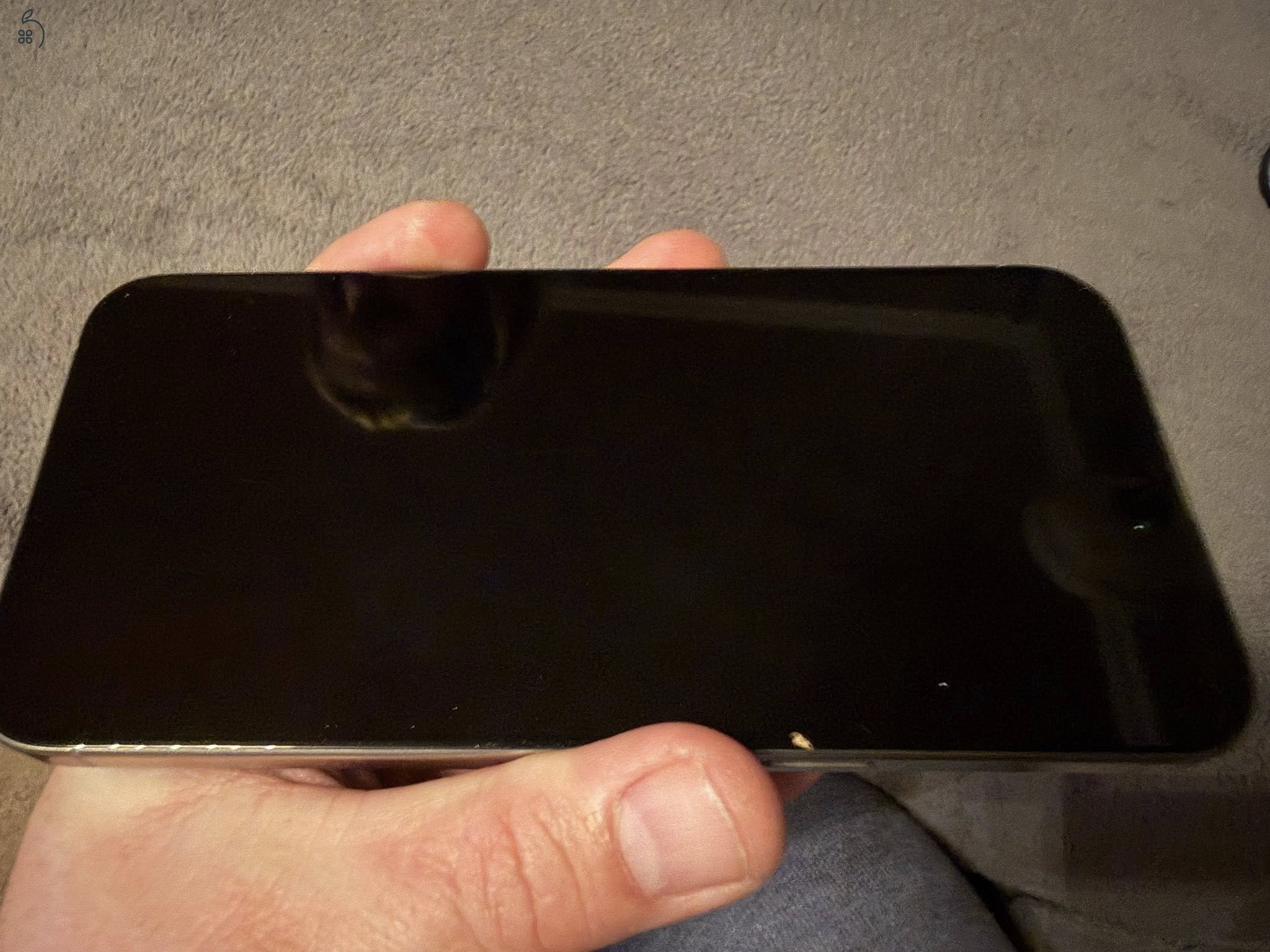 Eladó Iphone 15 Pro max natúr titán 256 Gb