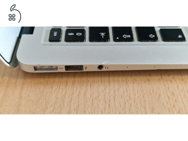 Eladó MacBook Air 13