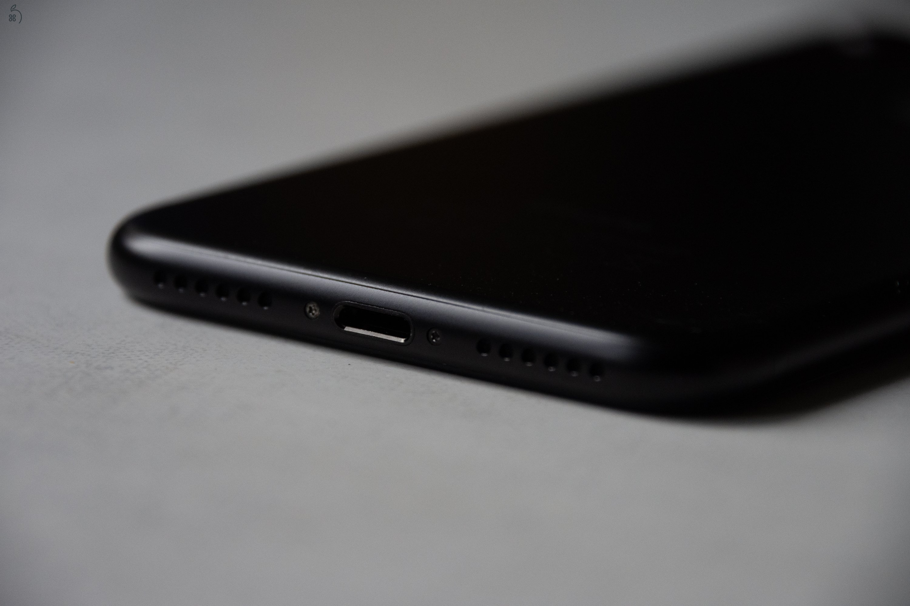 iPhone 7 - 128 GB - 99% akku