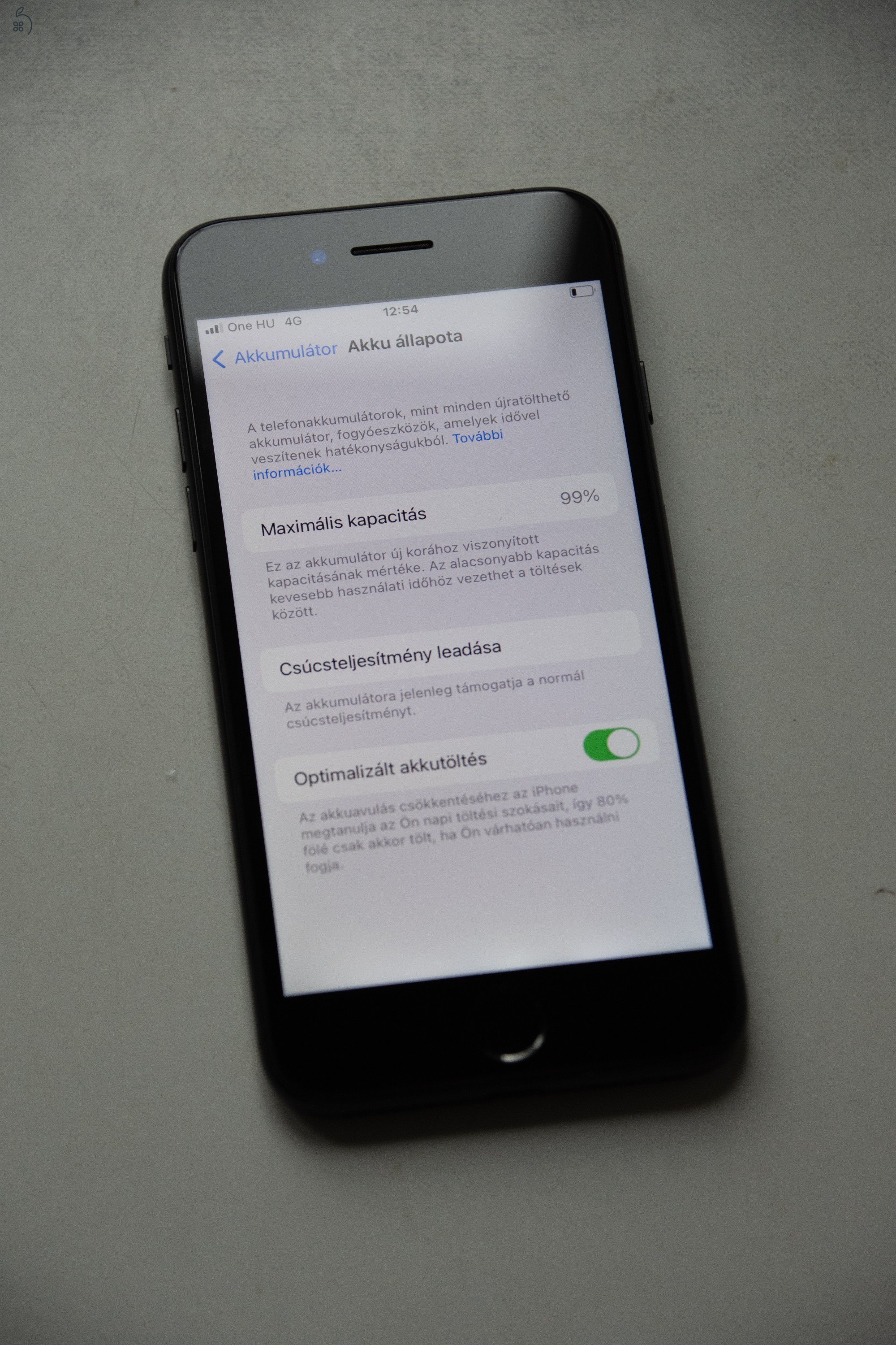 iPhone 7 - 128 GB - 99% akku