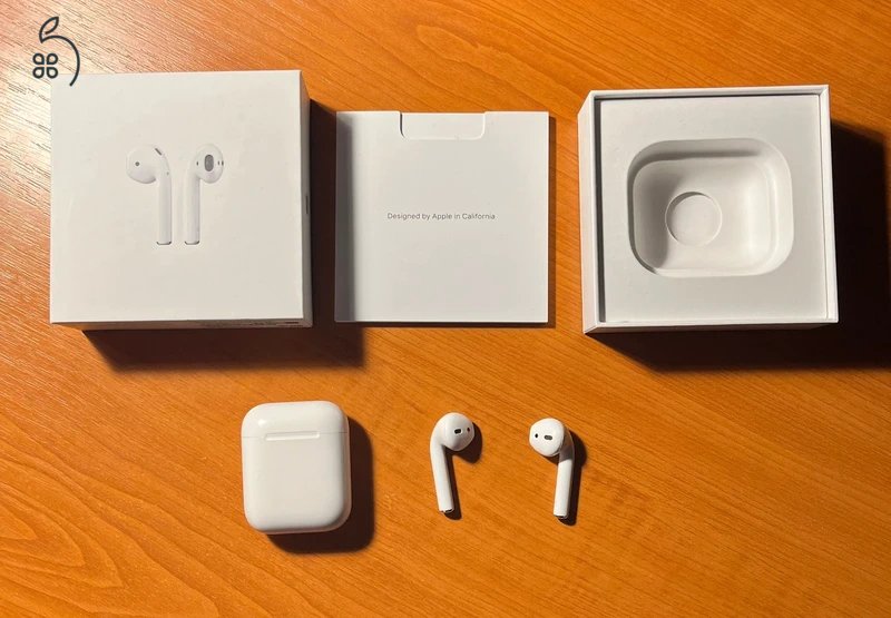 Apple AirPods 2 (sima) – fehér