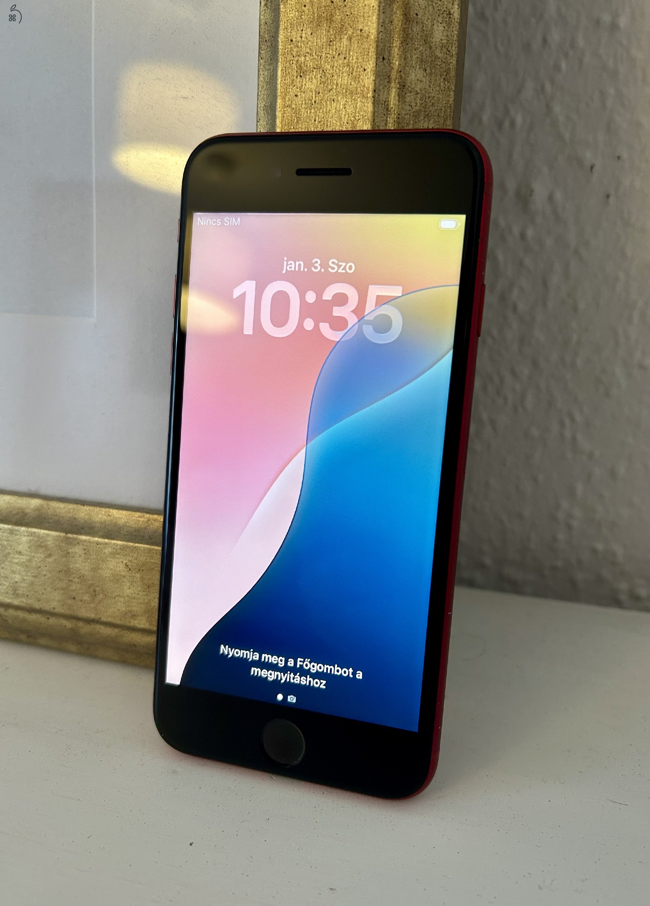 Újszerű iPhone SE 3 Red 64gb Független 84% akku