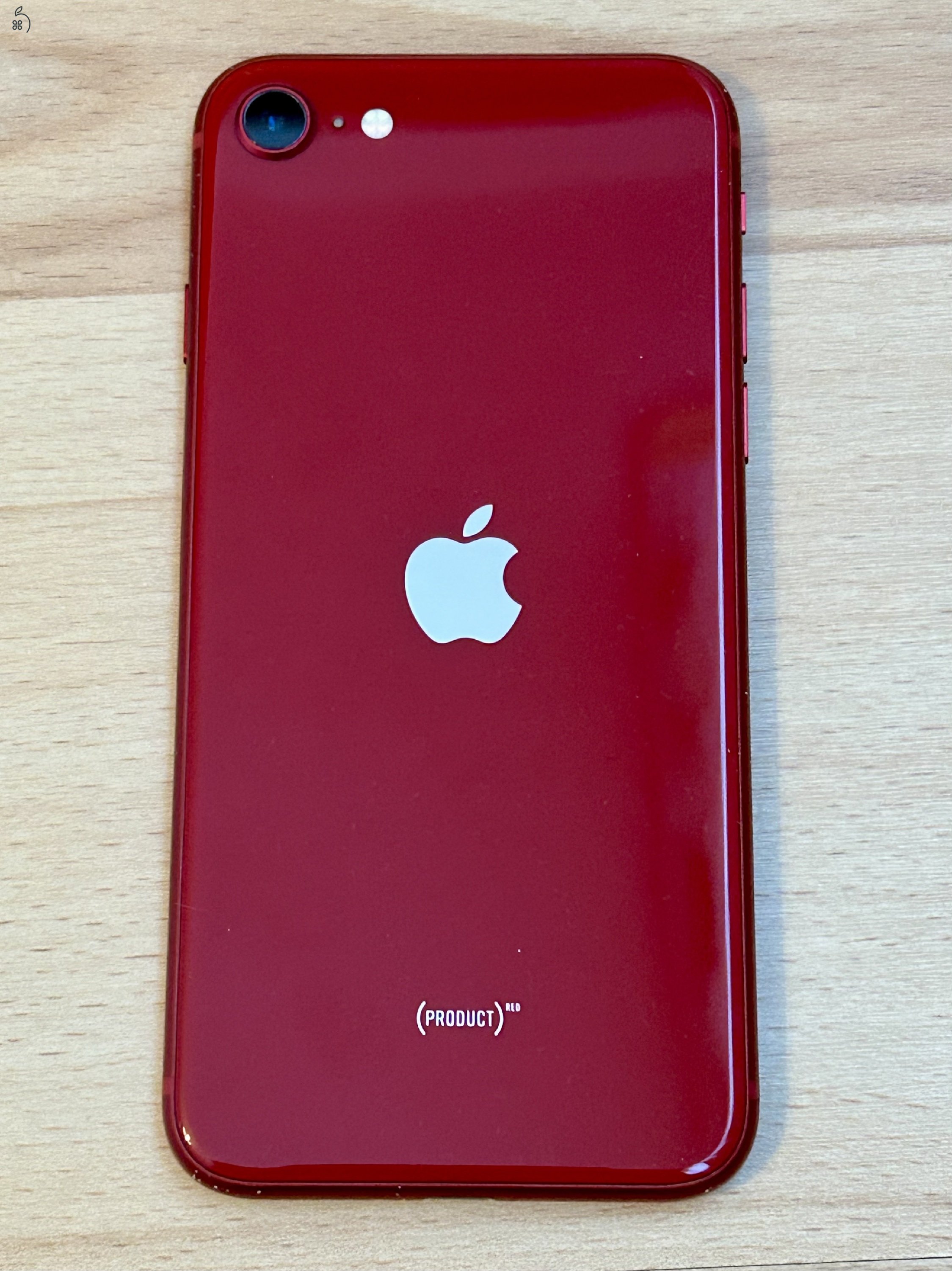 Újszerű iPhone SE 3 Red 64gb Független 84% akku