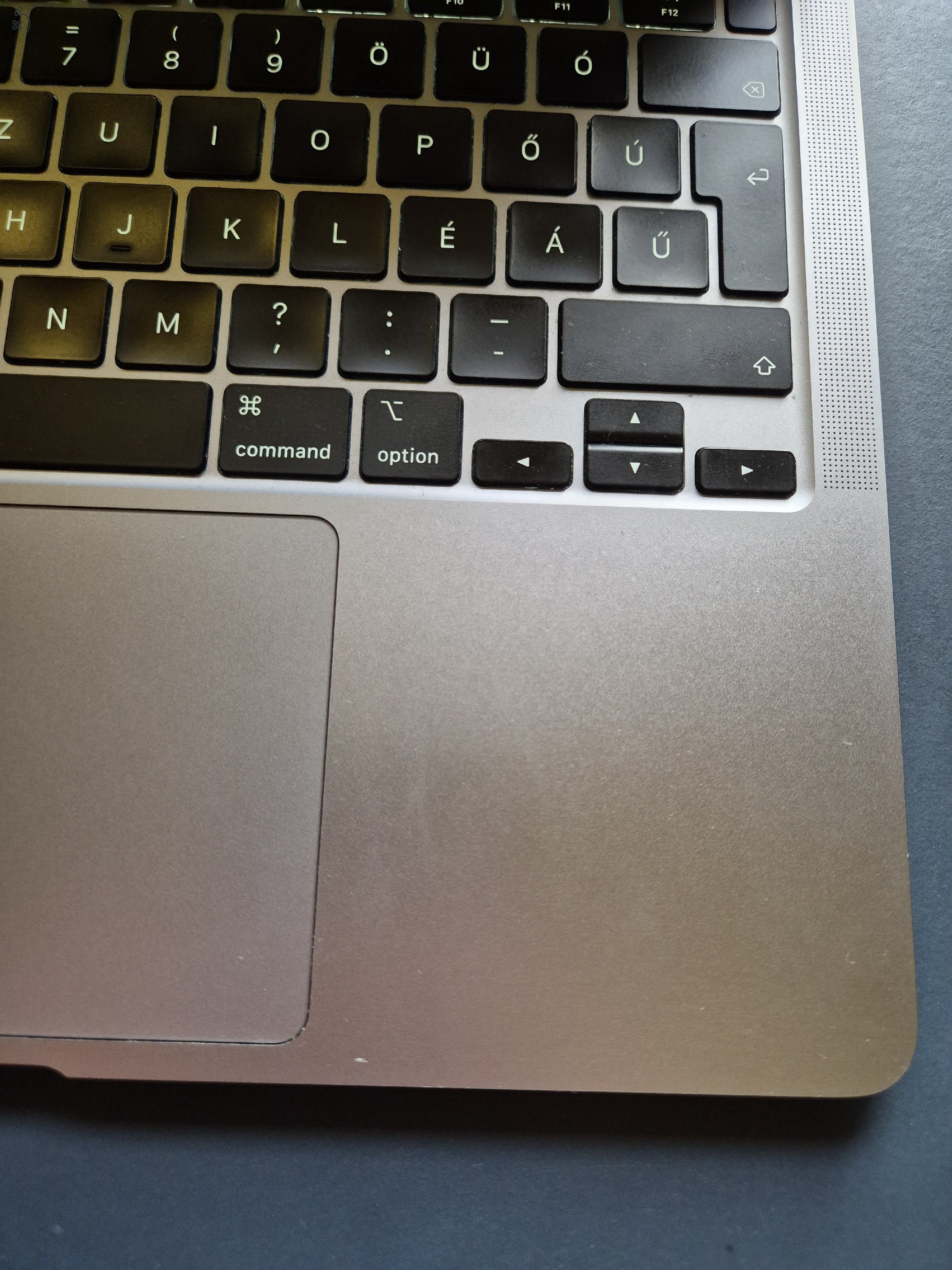 Macbook Air M1 16 GB RAM, 256 GB SSD
