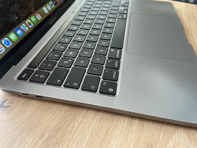 MacBook Pro 13