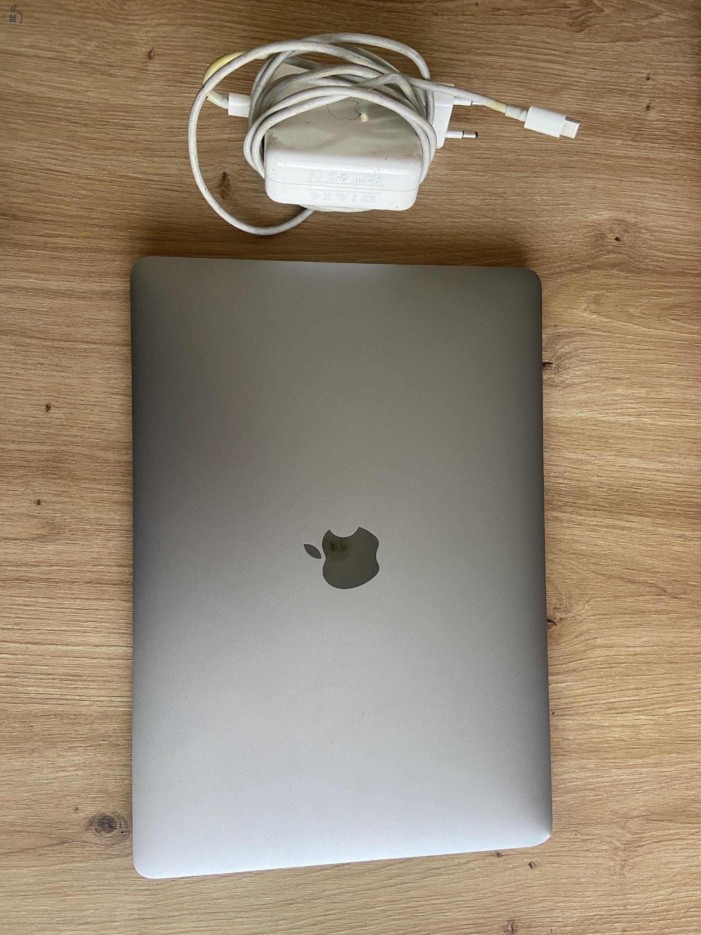 MacBook Pro 13