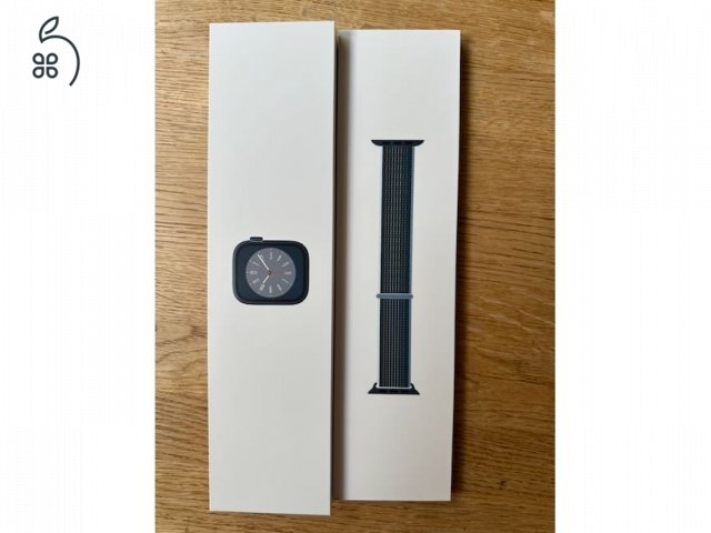 Apple Watch Series 8 