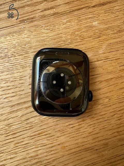 Apple Watch Series 8 