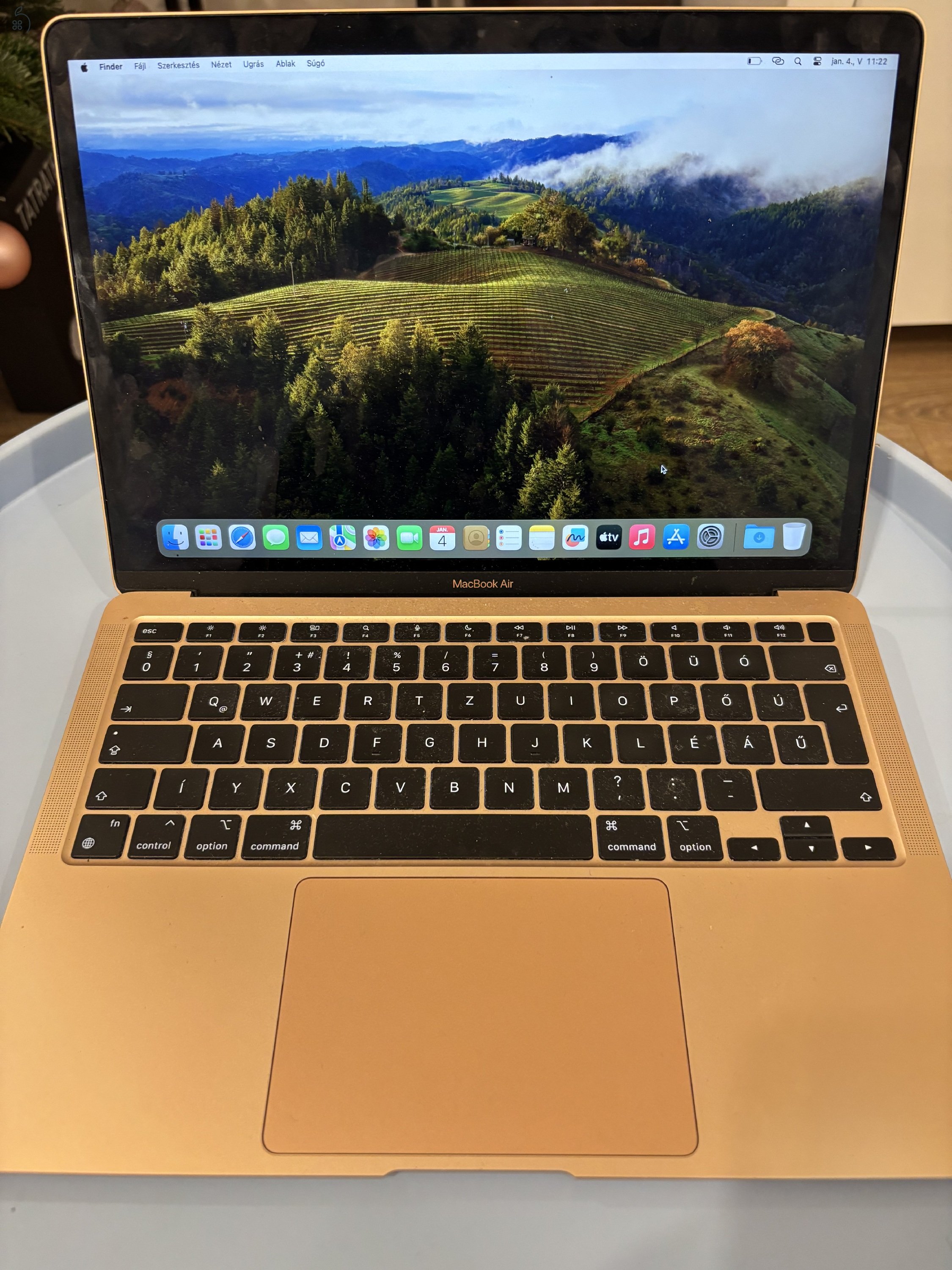 Macbook Air M1 8GB RAM 256 GB SSD Rose Gold