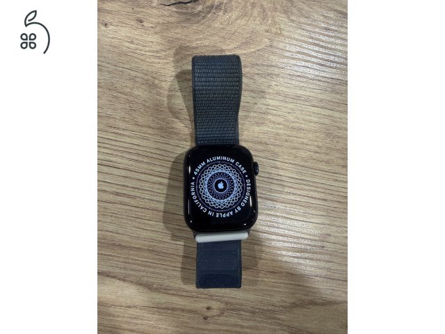 Apple Watch Series 7 - 45mm