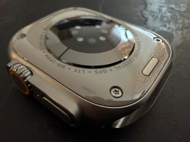 Apple Watch Ultra GPS + Cellular 100% akku