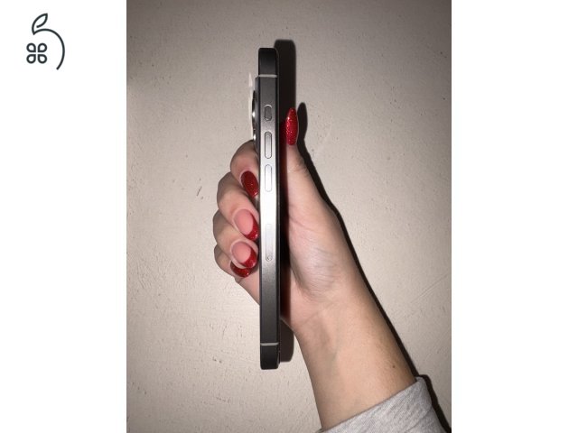 Eladó iPhone 15 pro 128Gb+ Karl lagerfeld tok
