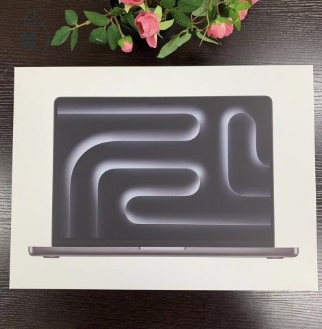 MacBook Pro 14” M5 10/10 16GB/1TB - (asztrofekete) - Csak 1db!