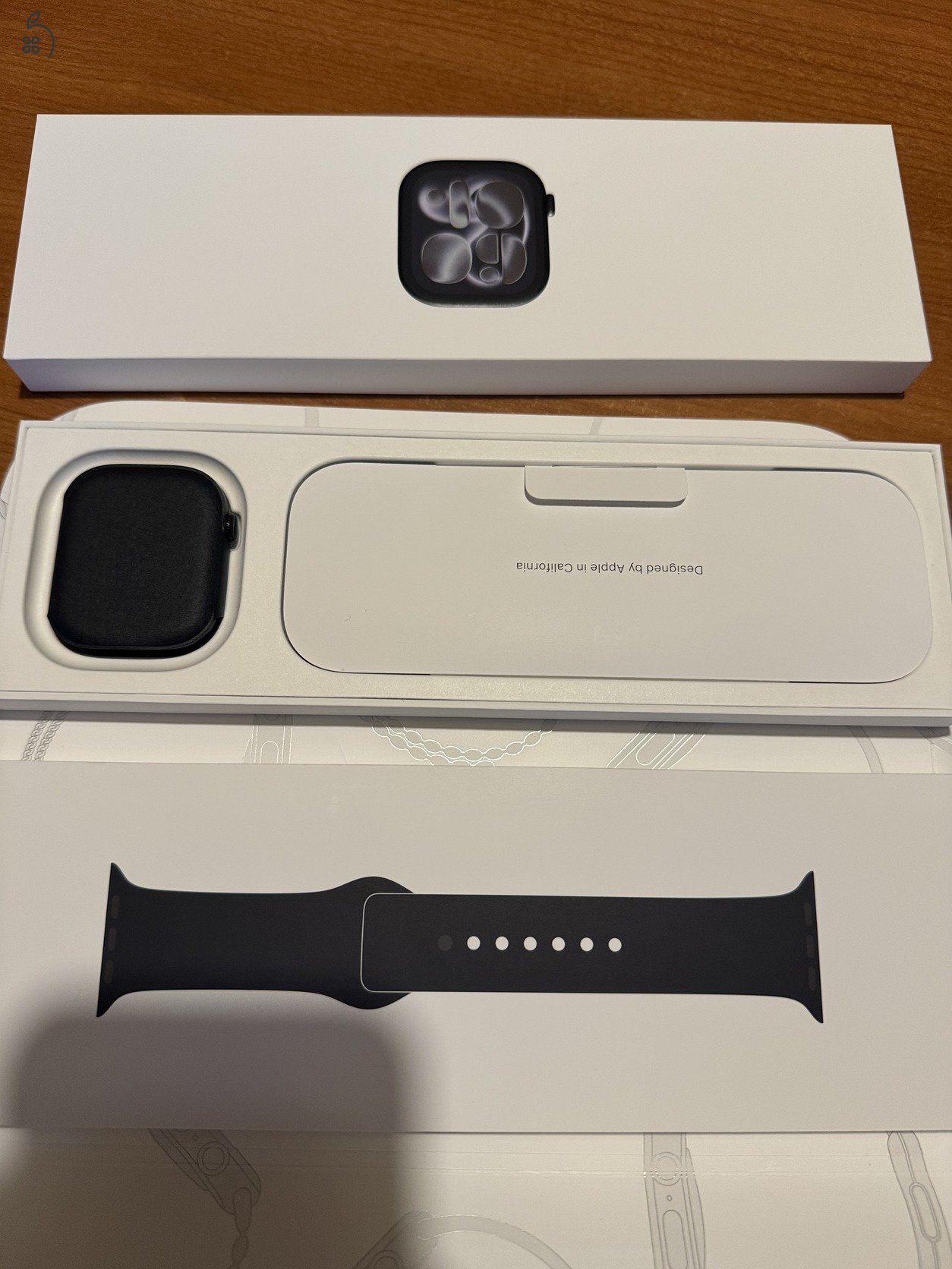 Apple Watch Series 11, 46mm, JetBlack, GPS, Aktiválatlan!! Euronics garancia: 2 év