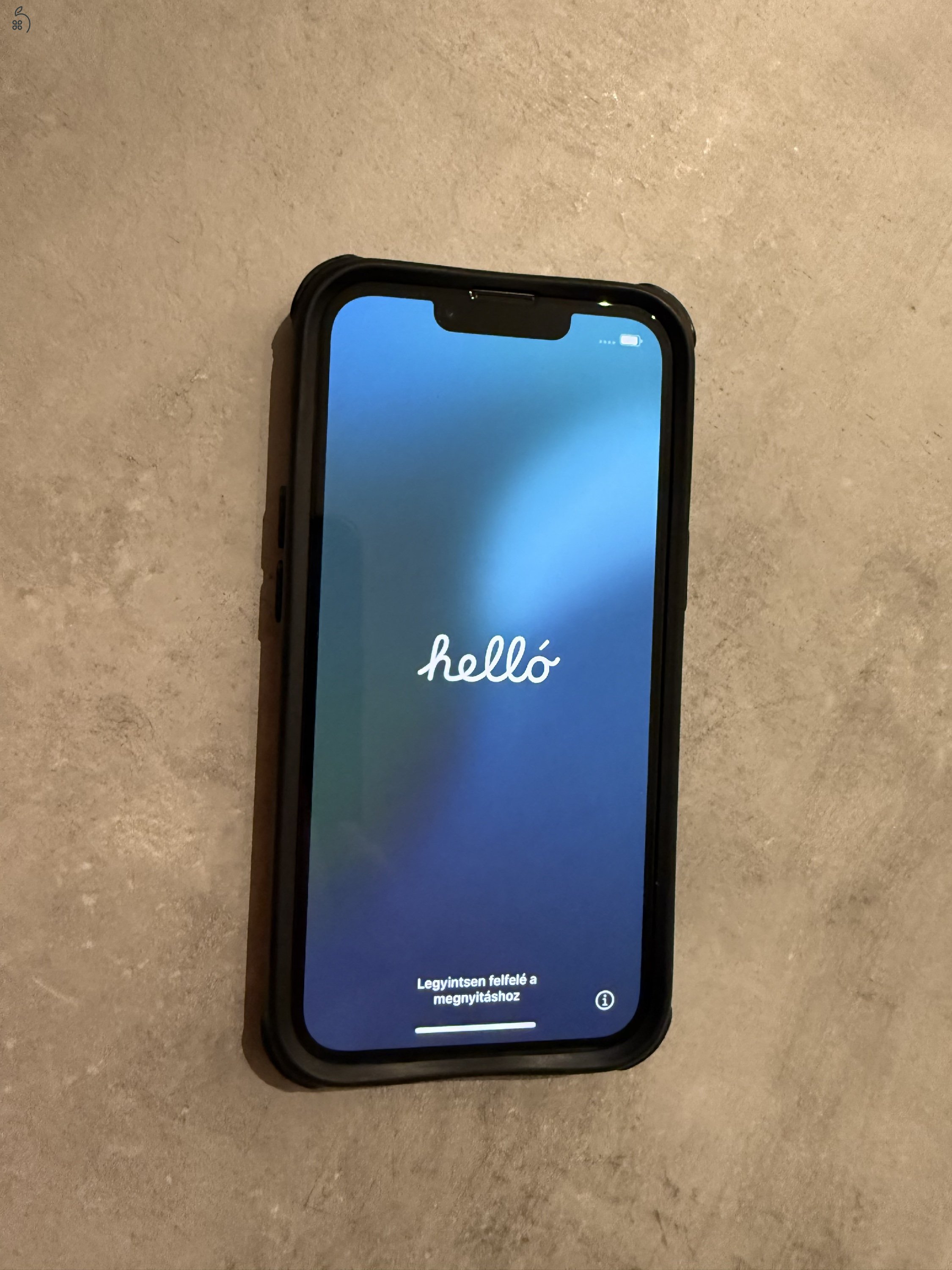 Újszerû 100% aksival apple garanciával ajándék Mobilfox  új üvegfóliával és proshock tokkal elado Iphone 13 128 GB éjfekete telefon