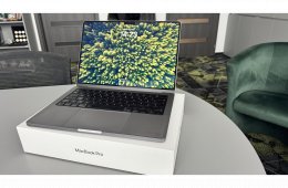  Apple MacBook Pro 14