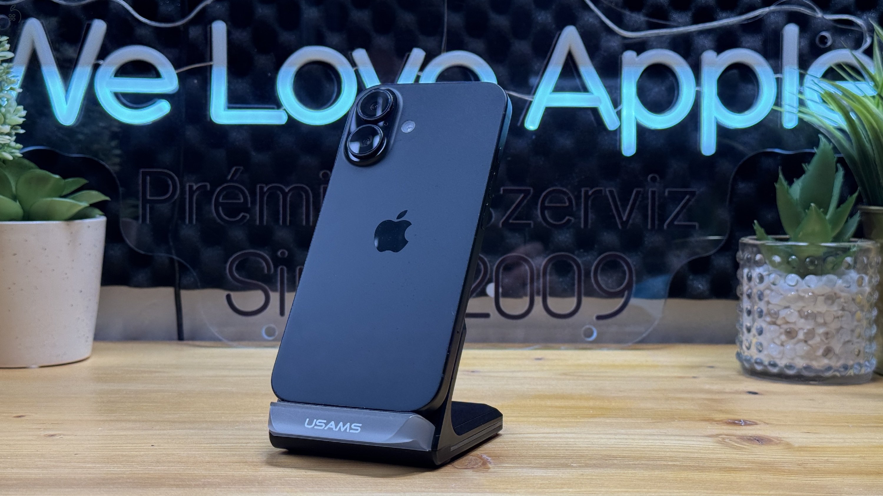  iPhone 16, 128GB, Fekete, Független - 1ÉV Garancia, Számla 