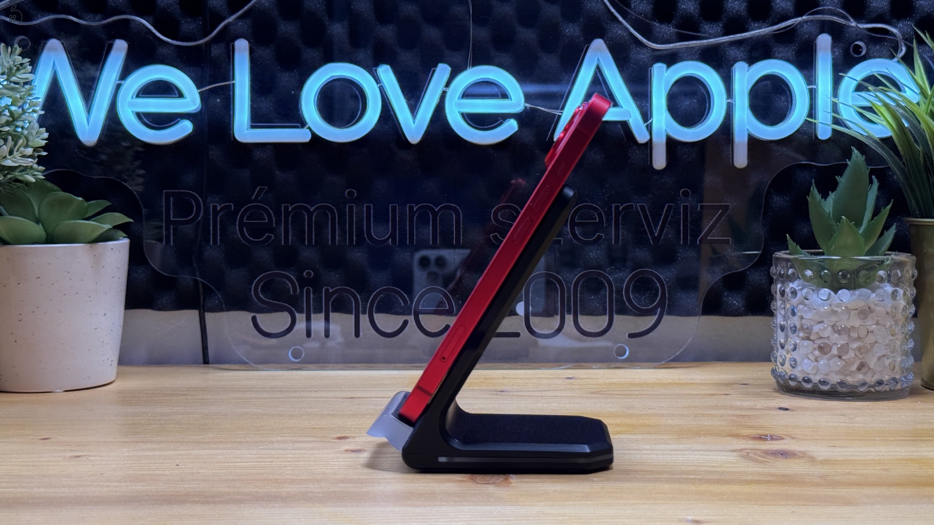  iPhone 14, 128GB, Piros, Független - 1ÉV Garancia, Számla 