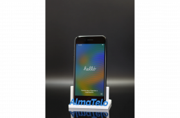 Apple iPhone SE (2020) 64 GB Black 100% akku - 12 HÓ GARANCIA