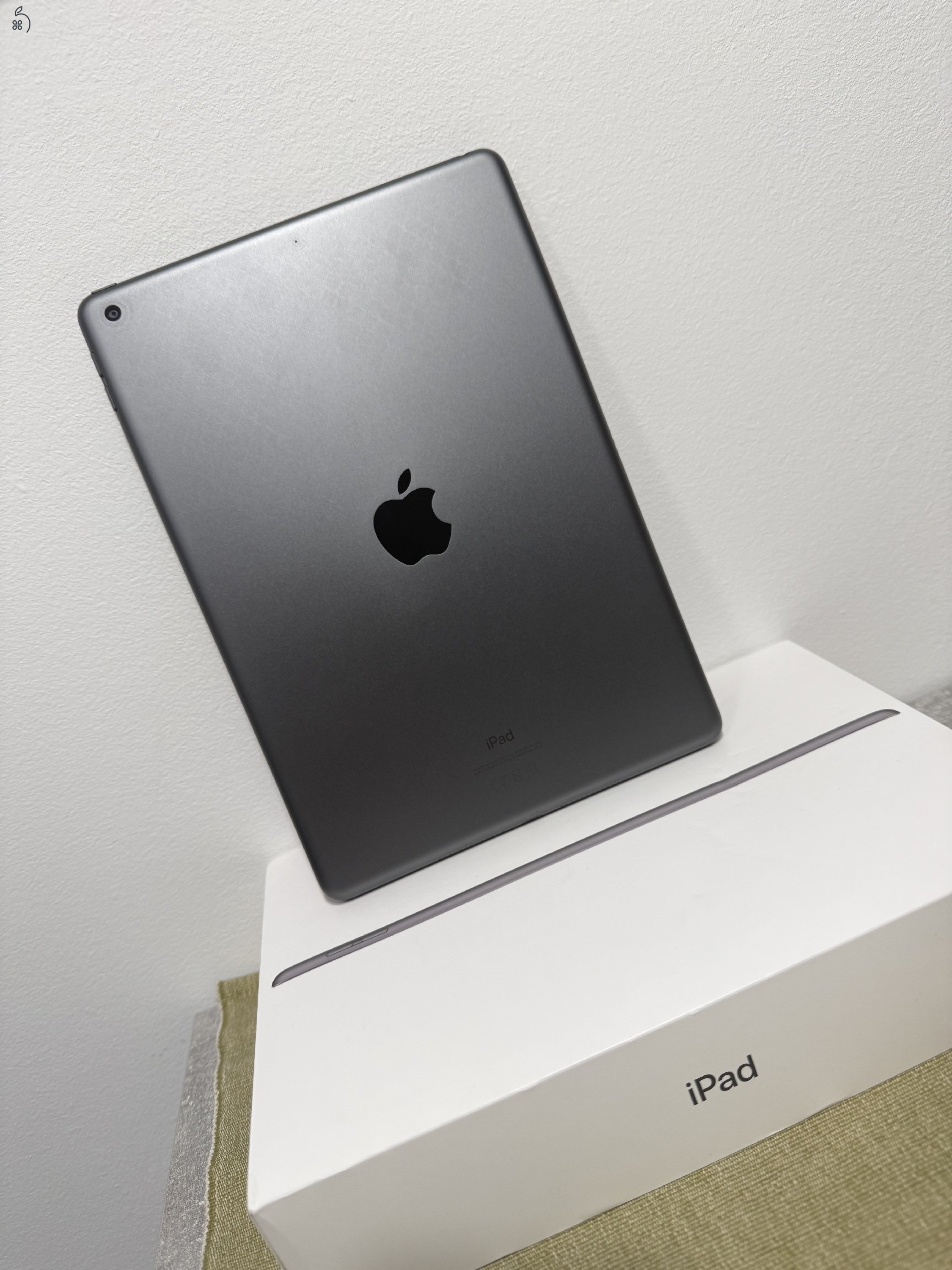 iPad 8. generáció (32 GB, Wi-Fi, Space Gray)