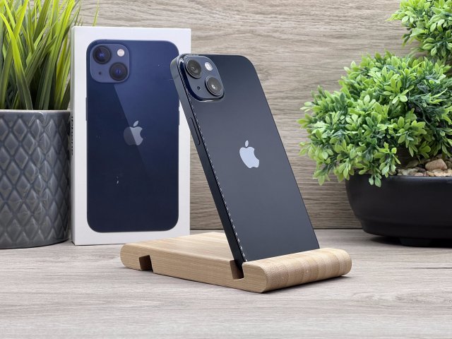 Hibátlan iPhone 13 Midnight 128GB 2 ÉV Garanciával Számlával 94% Akku