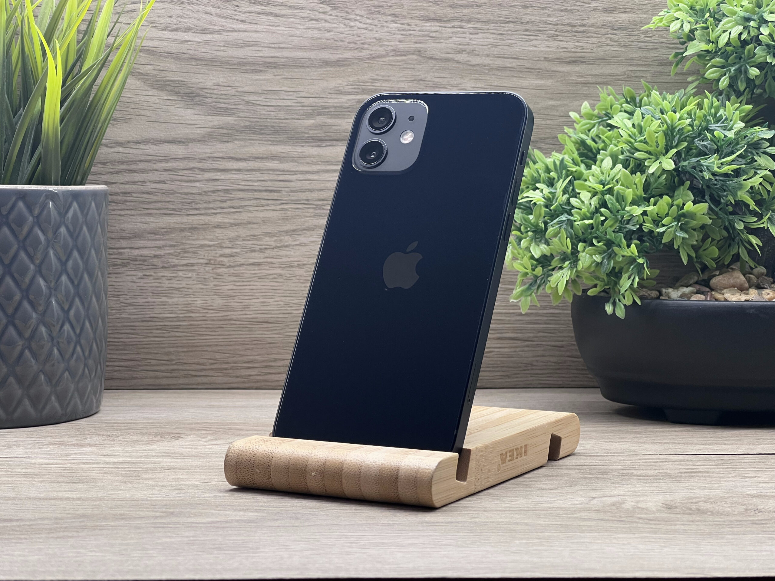 Hibátlan iPhone 12 Black 64GB 2 ÉV Garanciával Számlával 94% Akku