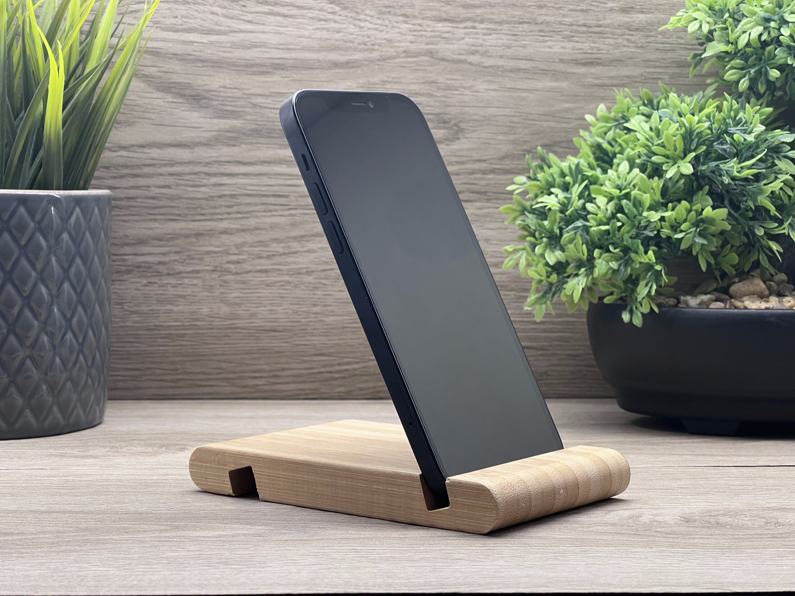 Hibátlan iPhone 12 Black 64GB 2 ÉV Garanciával Számlával 94% Akku