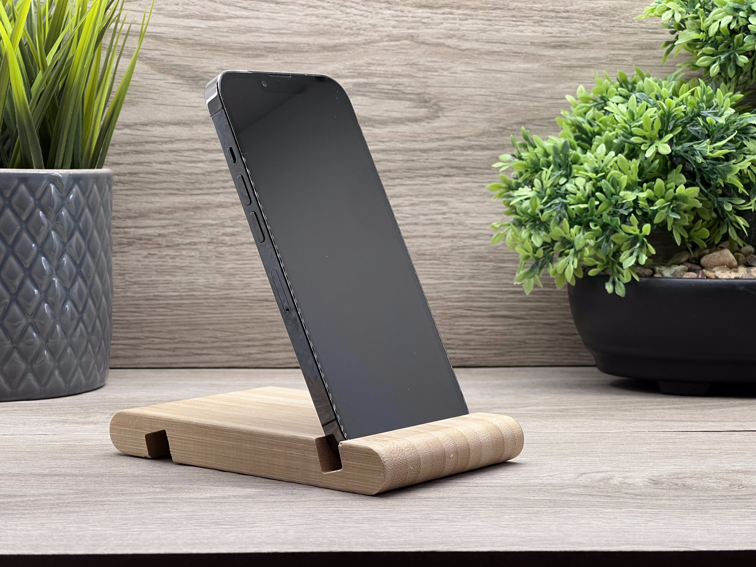 Hibátlan iPhone 13 Pro Graphite 128GB 2 ÉV Garanciával Számlával 93% Akku