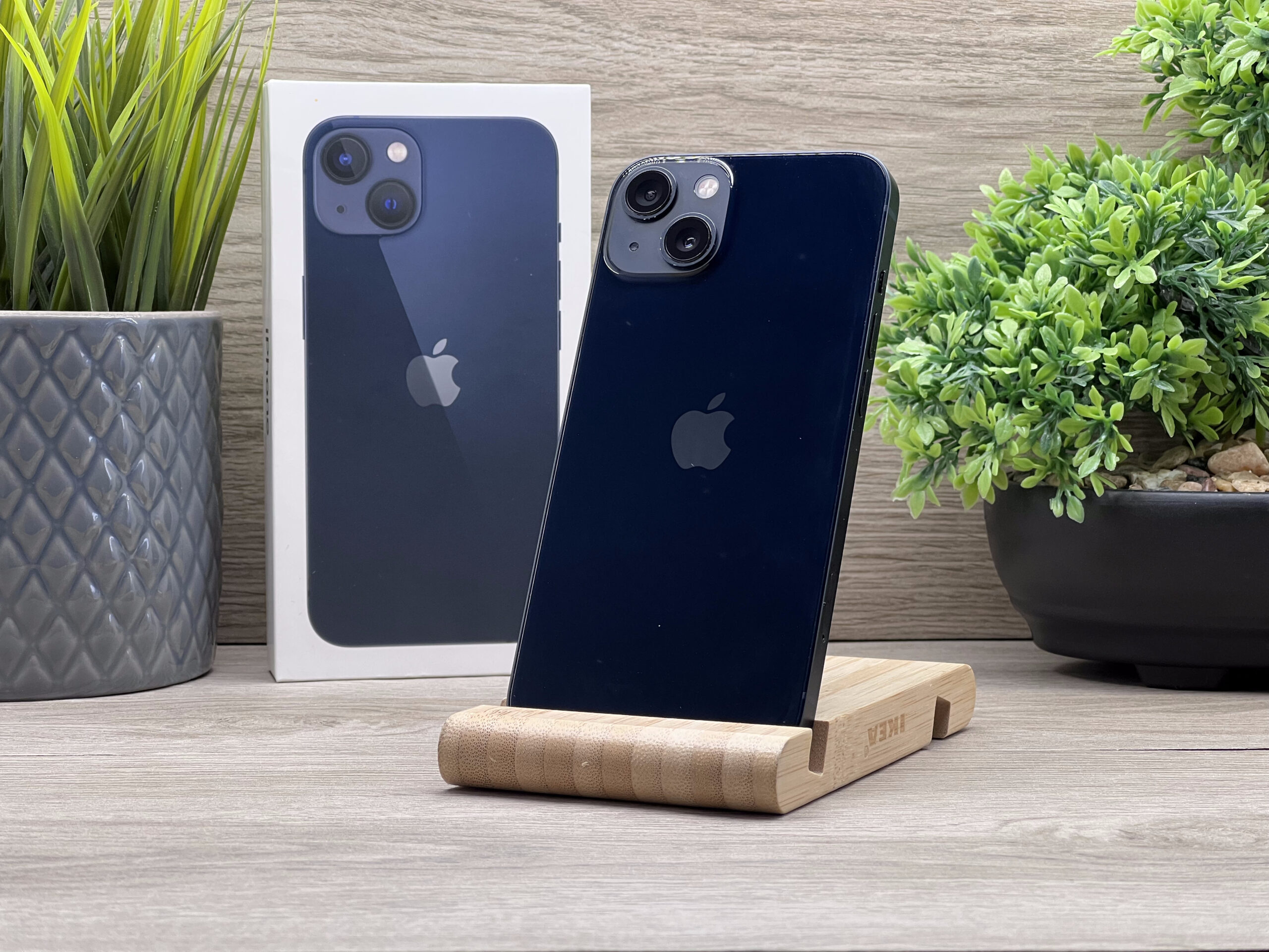 iPhone 13 Midnight 256GB 2 ÉV Garanciával Számlával 100% Akku