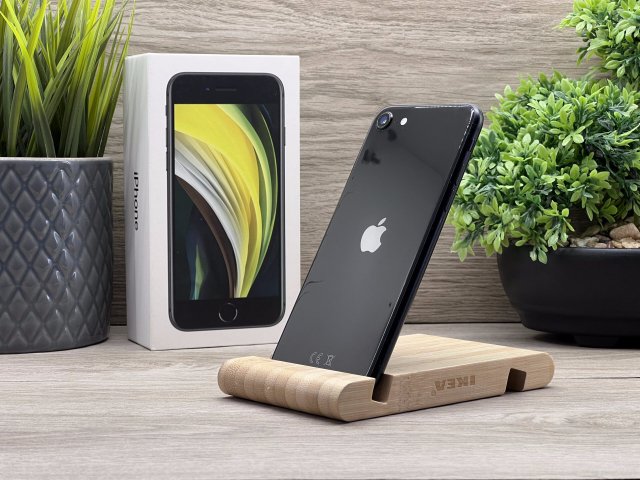 iPhone SE 2020 Black 64GB 2 ÉV Garanciával Számlával 100% Akku