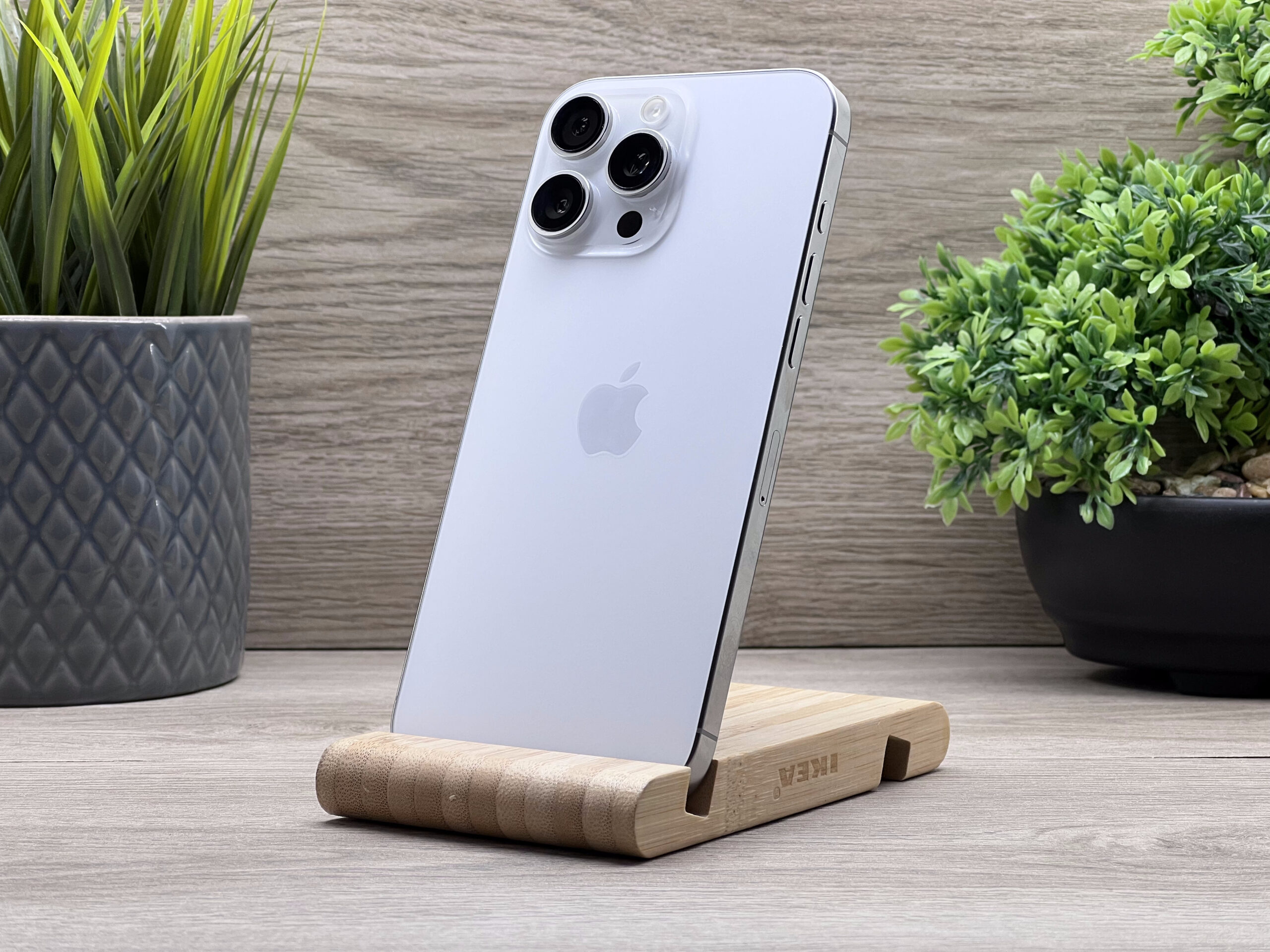 Hibátlan iPhone 16 Pro Max White Titanium 256GB 2 ÉV Garanciával Számlával 100% Akku