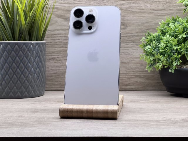 Hibátlan iPhone 16 Pro Max White Titanium 256GB 2 ÉV Garanciával Számlával 100% Akku